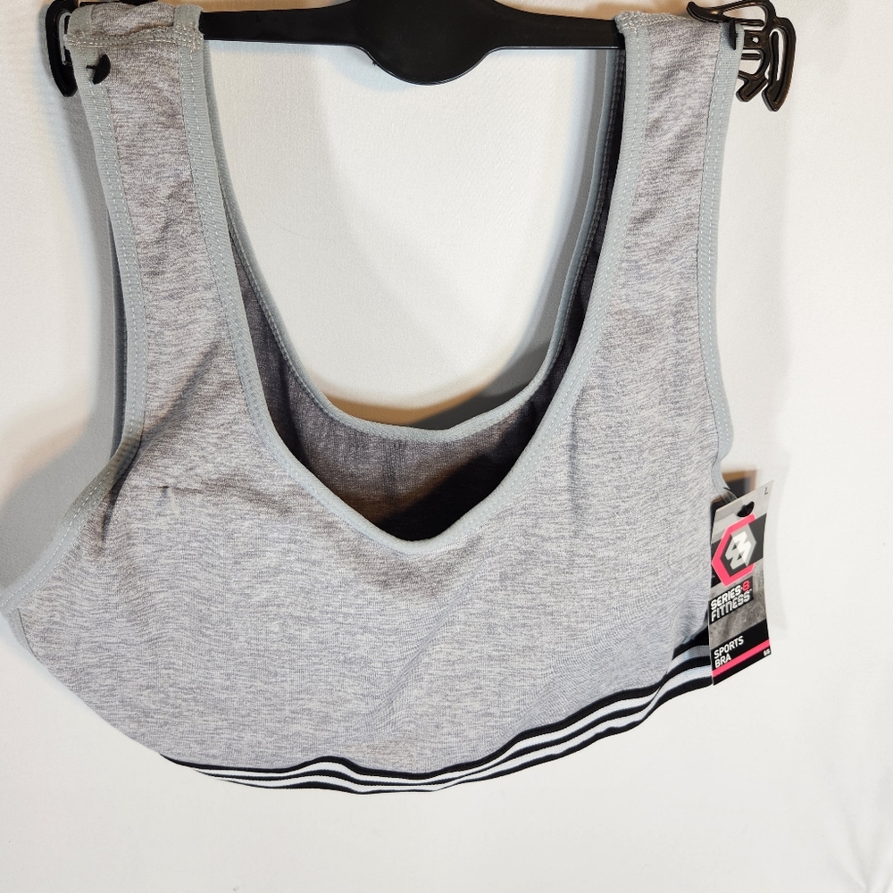 Series 8 Fitness NWT Grey Criss Cross Sides Workout Sports Bra Size Large